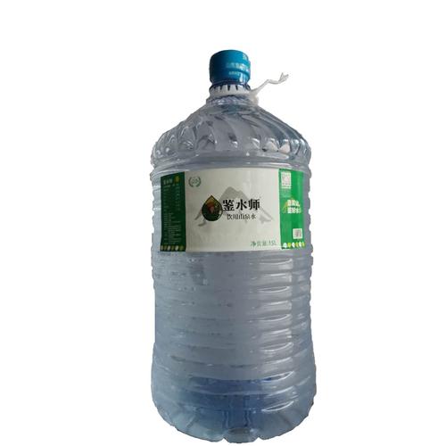 “00升”的悖論？——鑒水師牌8L山泉水與您漫談“酒精飲料”的邊界